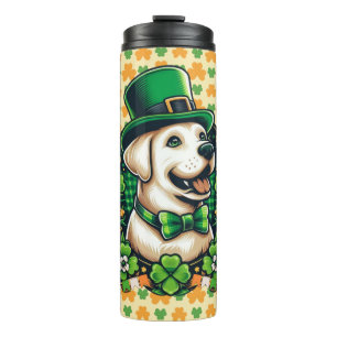 Niedlicher Hund am Sankt Patrick Thermosbecher
