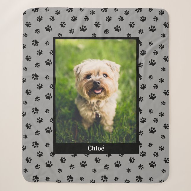 Niedlicher Hund Foto Name Schwarze Paw Prints Silv Sherpadecke (Vorderseite)