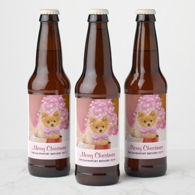 Niedlicher Hund mit Pink Bow Weihnachtsfoto Bierflaschenetikett (Flaschen)