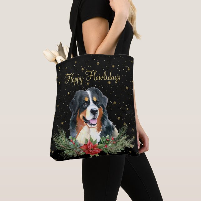 Niedlicher Hund mit Wasserfarbe Happy Howlidays Tasche (Von Nahem)
