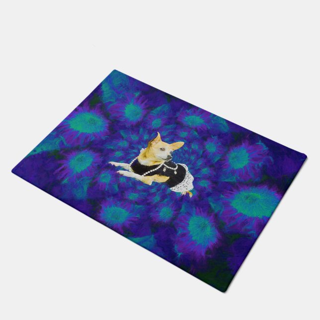 Niedlicher Hundechihuahua-lila blaues Blumen Fußmatte (Schrägansicht)