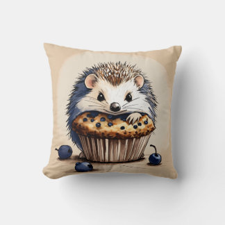 "Niedlicher Igel, der ein Blueberry-Muffin-Kissen  Kissen