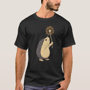 Niedlicher Igel mit einer Blume aus Löwenzahn T-Shirt