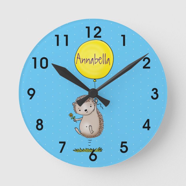 Niedlicher Igel und Muster des Cartoon in Ballon Runde Wanduhr (Vorderseite)