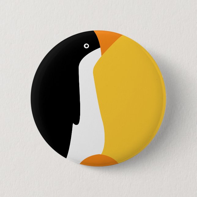 Niedlicher Kaiserpenguin-Cartoon auf Button (Vorderseite)
