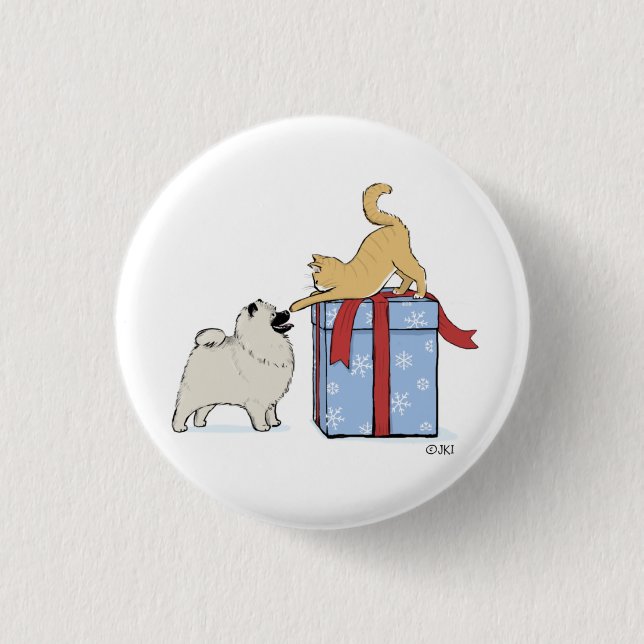Niedlicher Keeshond Welpe und Kitten Weihnachtsfei Button (Vorderseite)