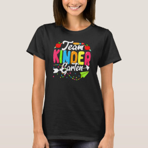 Niedlicher Kindergarten zurück zum ersten Schultag T-Shirt