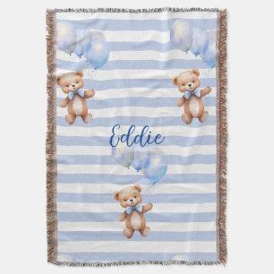 Niedlicher kleiner Bär in Blau Decke