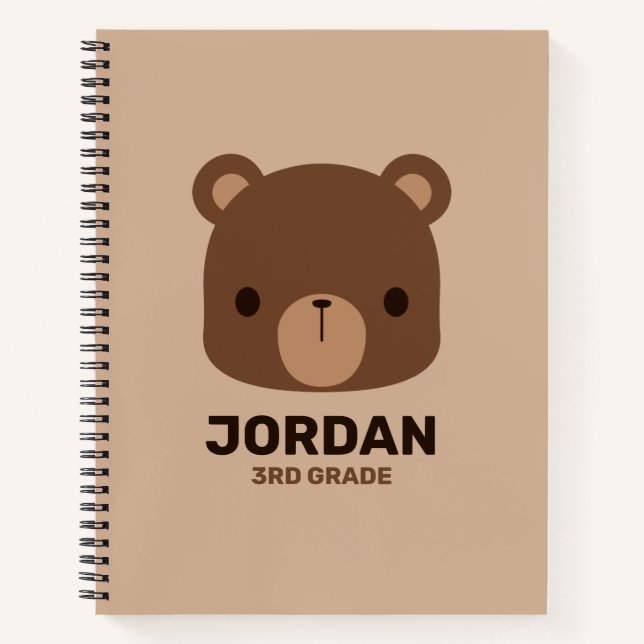 Niedlicher kleiner brauner Bär mit Personalisierte Notizbuch (Vorderseite)