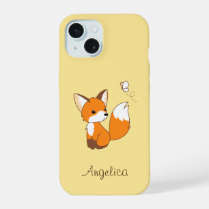 Niedlicher kleiner Fuchs sieht Schmetterling zu iPhone 15 Hülle