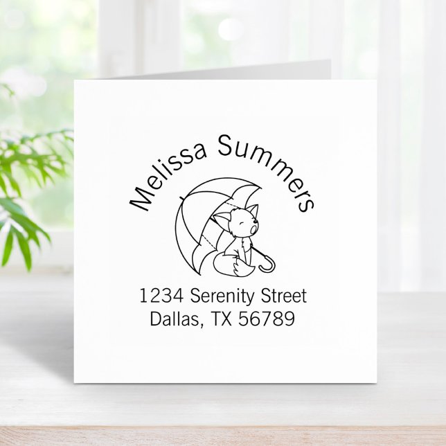 Niedlicher Kleiner Fuchs unter dem Deckblatt Gummistempel (Von Creator hochgeladen)