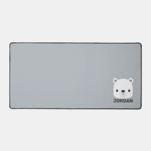 Niedlicher kleiner Polarbär mit Personalisiertem N Schreibtischunterlage