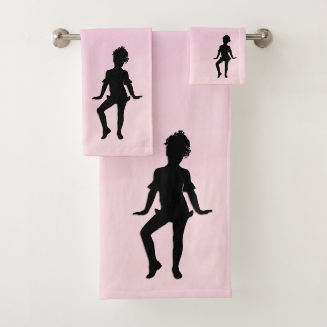 Niedlicher kleiner Tänzer Pink Badhandtuch Set (Insitu)