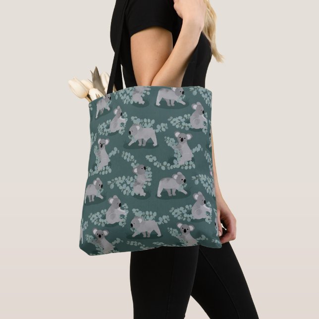 Niedlicher Koala-Ansammlungs-Eukalyptus Tasche (Von Nahem)