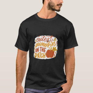 Niedlicher Kürbis im Herbst T-Shirt