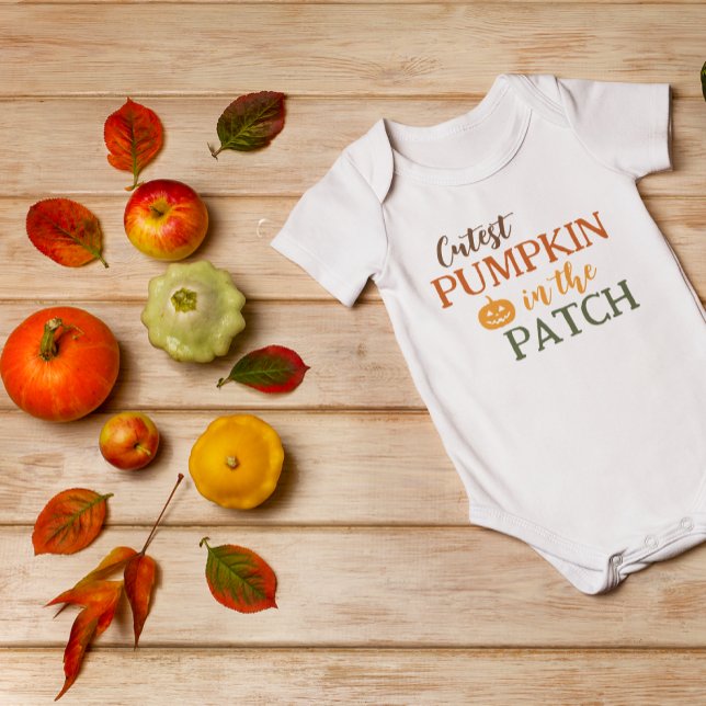 Niedlicher Kürbis im Patchfall Baby Strampler (Von Creator hochgeladen)