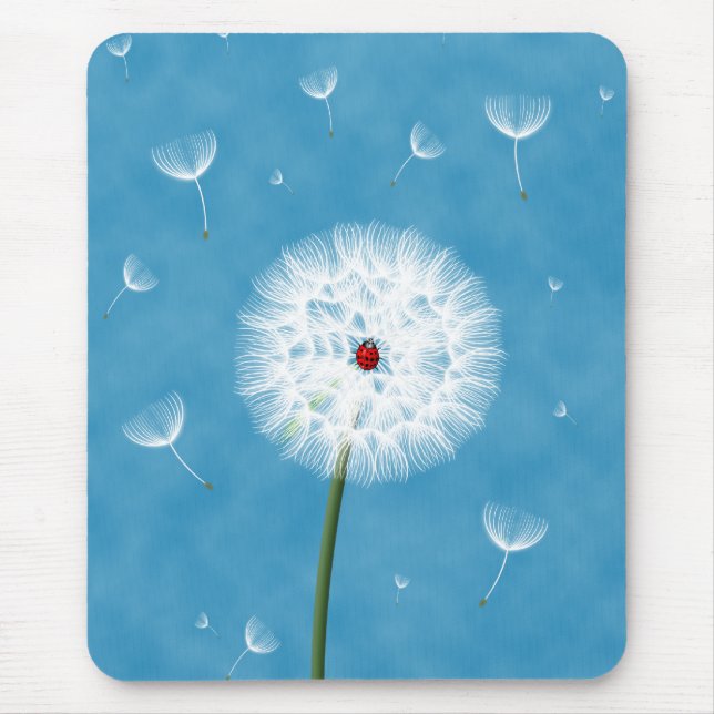 Niedlicher Ladybug auf einem Löwenzahn Mousepad (Vorne)