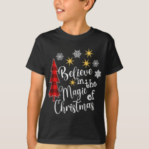 Niedlicher Lässiger Glaube an die Magie des Weihna T-Shirt