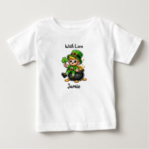 Niedlicher Leprechaun auf einem Topf aus Gold Baby T-shirt