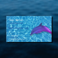 Niedlicher lila Delfin - Schwimmlehrer