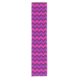 Niedlicher Lila rosa Chevrons Kleiner Tischläufer
