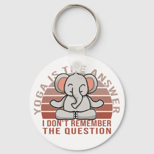 Niedlicher, lustiger Elefant beim Yoga. lustiges Y Schlüsselanhänger