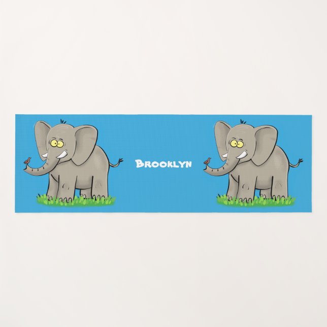 Niedlicher, lustiger Elefant mit Vogel auf Cartoon Yogamatte (Vorderseite (Horizontal))
