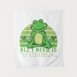 Niedlicher lustiger Frosch beim Yoga. lustige Yoga Wandteppich