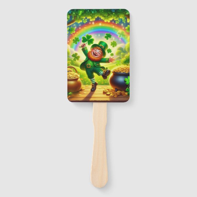Niedlicher, magischer Leprechaun St. Patrick's Day Fächer (Vorderseite)