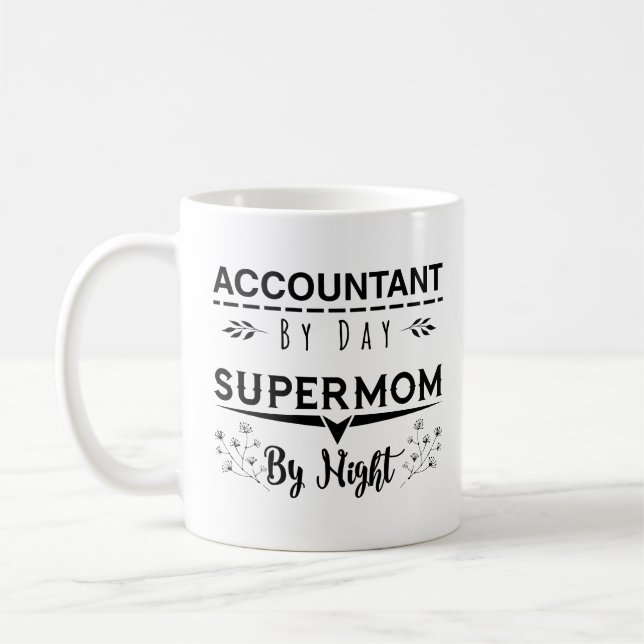Niedlicher Mama-Zitat-Buchhalter durch Kaffeetasse (Links)
