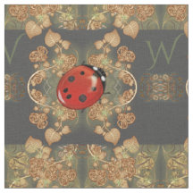 Niedlicher Marienkäfer und Reben mit Monogramm