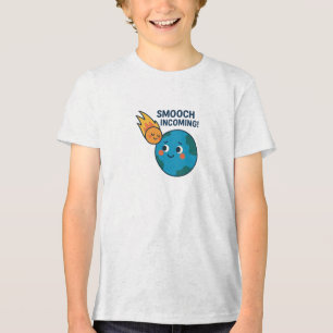 Niedlicher Meteor- und ErdCartoon - "Smooch"-Shirt Tri-Blend Shirt