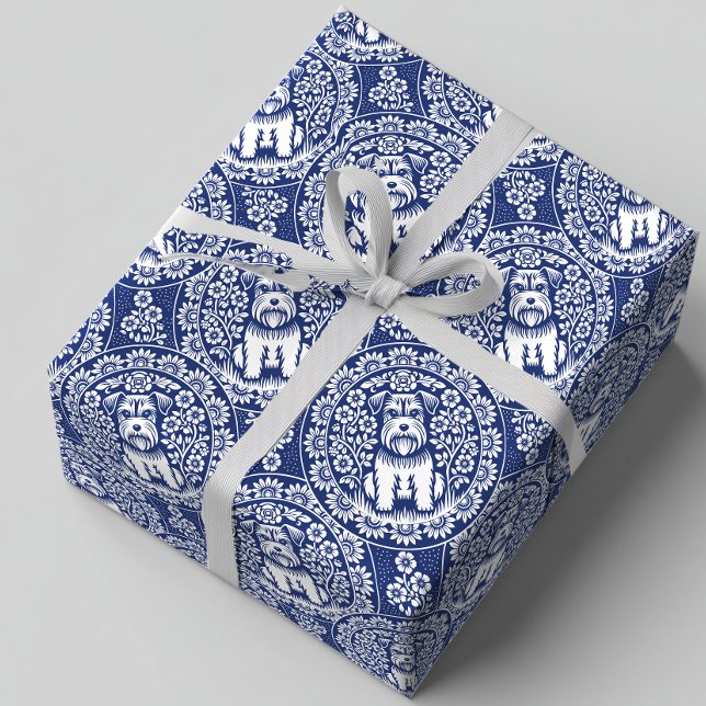 Niedlicher Miniaturschnauzer im Blumengarten Geschenkpapier (Background color is customizable)