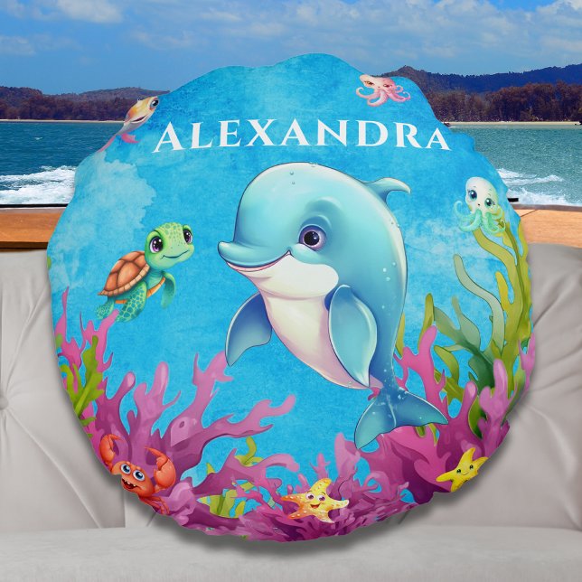 Niedlicher Monogramm Name Küstenschildkröte-Dolphi Rundes Kissen (Von Creator hochgeladen)