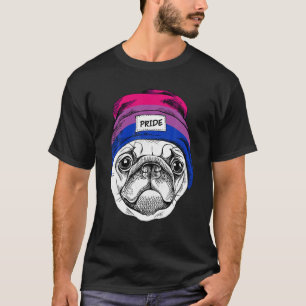 Niedlicher Mops Hund mit Bisexueller Rainbow Pride T-Shirt