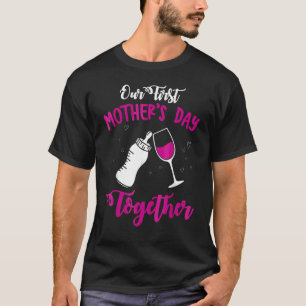Niedlicher Muttertag zusammen Milch und Wein T-Shirt