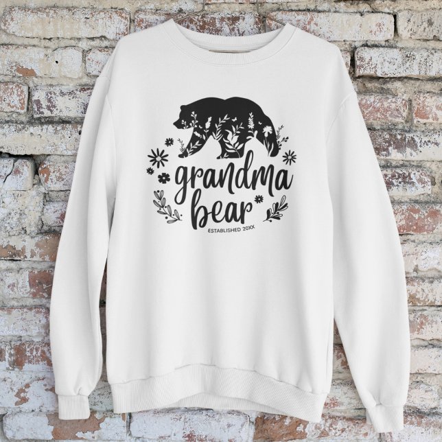 Niedlicher Oma-Bär | Geschenk für Oma Sweatshirt (Von Creator hochgeladen)