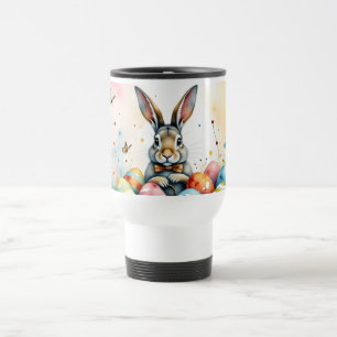 Niedlicher Osterhase mit farbenfrohen bemalten Eie Reisebecher