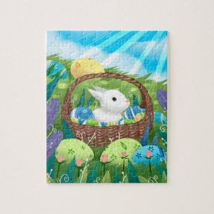 Niedlicher Osterhase und dekorierte Eier
