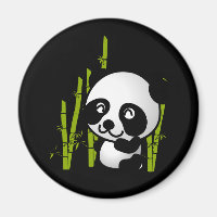 Niedlicher Panda-Bär in einem Bambushain.