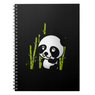 Niedlicher Panda-Bär in einem Bambushain Notizblock
