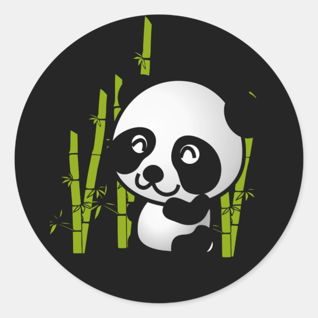 Niedlicher Panda-Bär in einem Bambushain. Runder Aufkleber (Vorderseite)