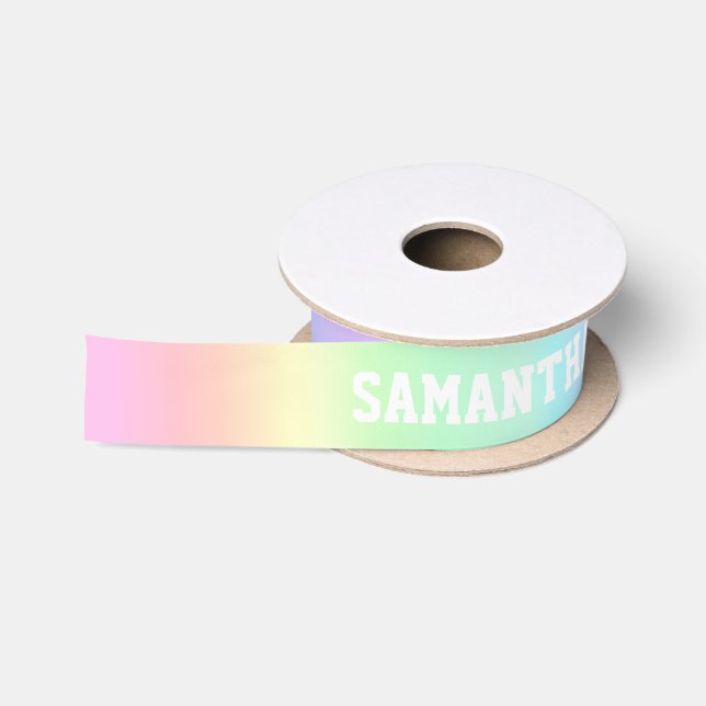 Niedlicher Pastel Rainbow Individuelle Name Satinband (Spule)