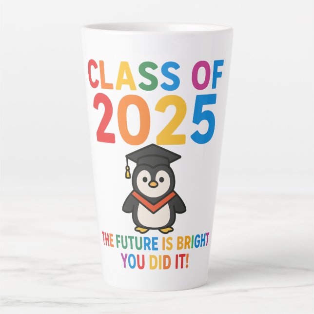 Niedlicher Penguin-Abschluss 2025 Milchtasse (Vorderseite)