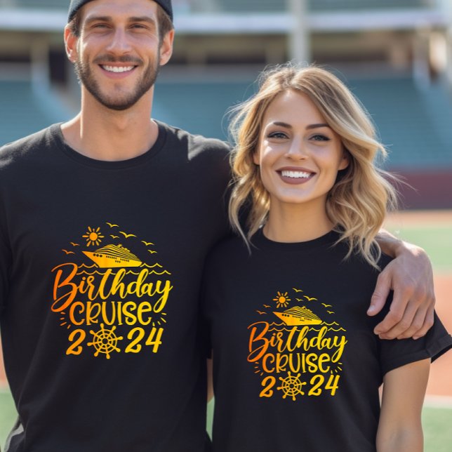 Niedlicher Personalisierter Geburtstag Kreuzfahrts T-Shirt (Von Creator hochgeladen)