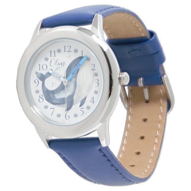Niedlicher Personalisierter Wasserfarben Blauwal Armbanduhr (Schrägansicht)