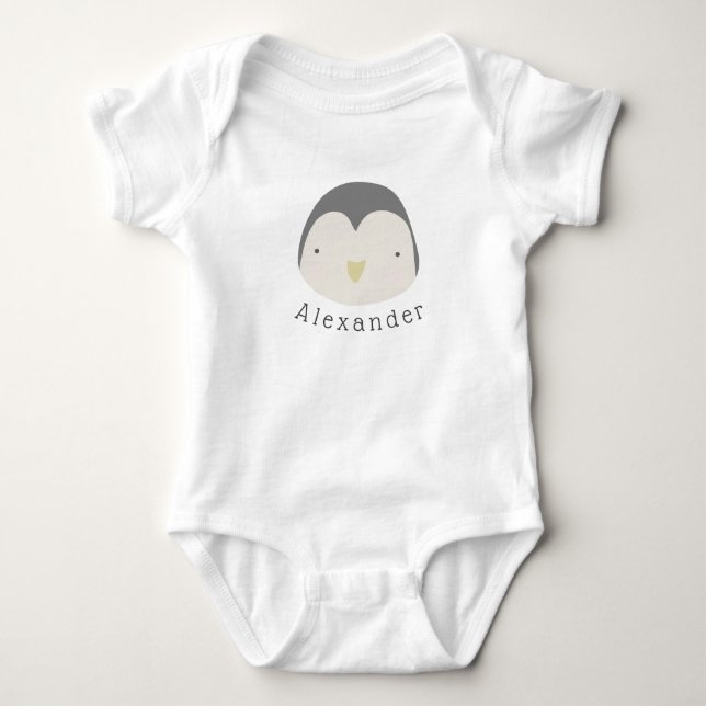Niedlicher Pinguin Baby mit individuellem Namen Strampler (Vorderseite)
