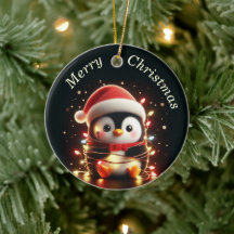 Niedlicher Pinguin in Weihnachtsbeleuchtung ummant