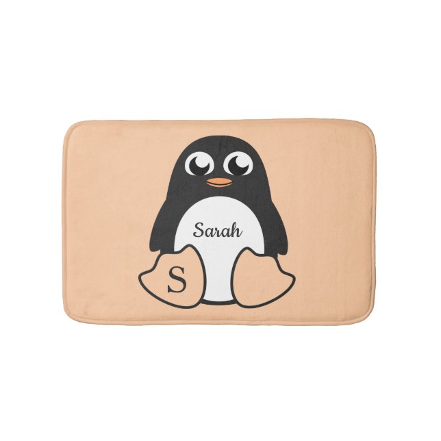 Niedlicher Pinguin mit Ihrem Namen Badematte (Vorderseite)