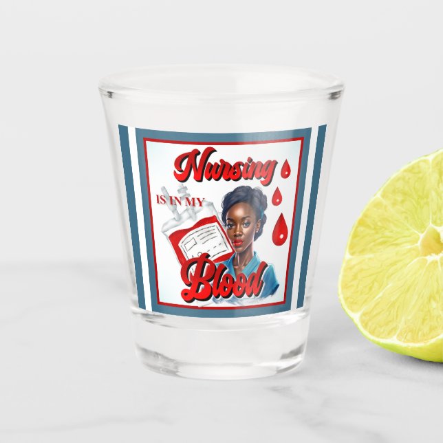 Niedlicher Pinup Schnapsglas (Vorderseite)